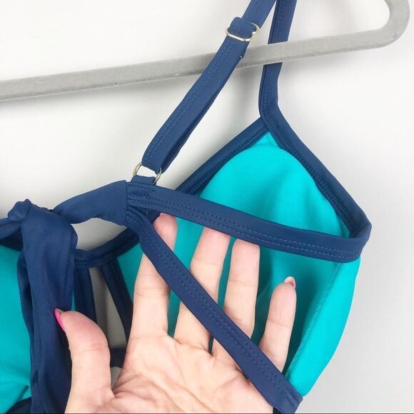 XHILARATION | NEW Teal & Navy Bathing Suit Bikini Swim Top Women’s Size D/DD - Picture 7 of 8